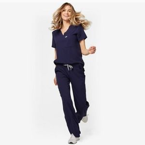 NWOT FIGS ICA Navy Pants 🩺💙| wide leg scrubs